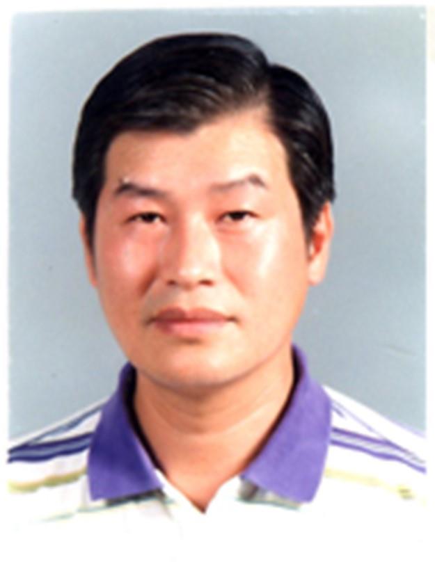 第 九 屆 1990.02.24-1993.01.11 理事長：劉福明 先生 